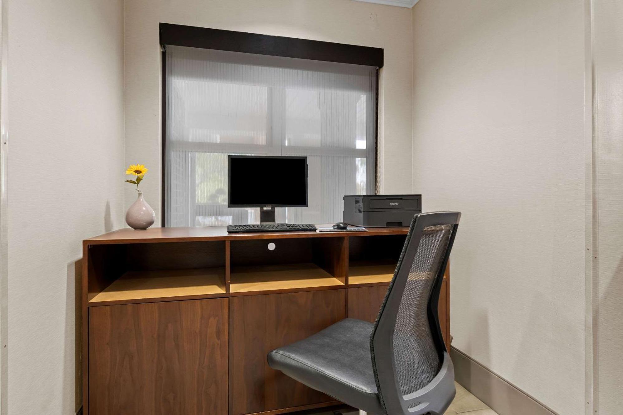 Country Inn & Suites By Radisson, Macon North, Ga Esterno foto